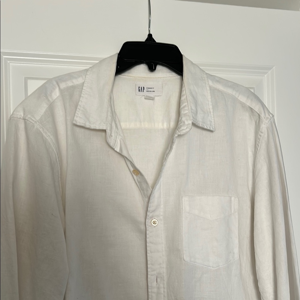GAP Men's White Shirt